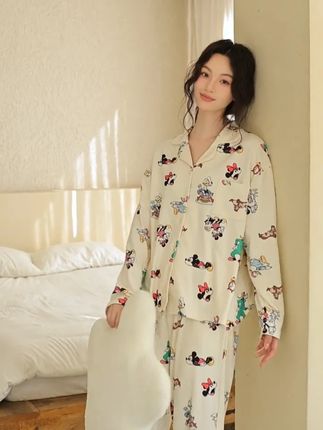 简约风睡衣不要太好穿,不挑人更百搭#家居服睡衣 #迪士尼