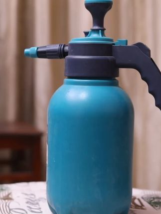 家庭养花用什么工具喷雾打药?