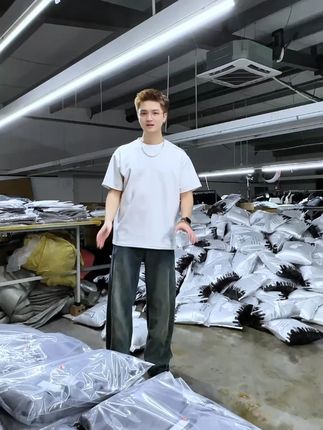 秋季新款立领毛衣,价格非常便宜!! 重磅立领毛衣开衫帅飞了#毛衣#ootd穿搭#针织毛衣#重磅立领毛衣