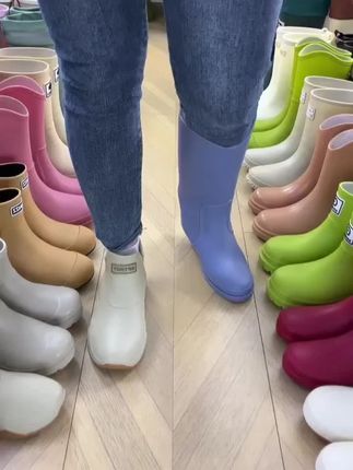 男女同款短帮便携雨鞋 雨天必备!不仅适合厨房买菜、钓鱼洗车,还能让你轻松应对各种场合!🌧️ 夏天也能穿,时尚又实用