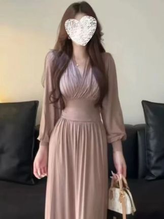 法式气质中长款裙子女秋季新款高腰修身显瘦名媛气质连衣裙8085#面料柔软舒适 #穿出高级感 #品质女装 #时髦精 #女人味穿搭