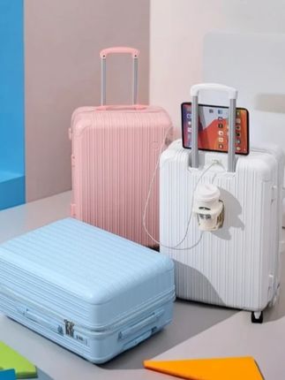 高颜值轻便拉杆箱 Seis网红行李箱万向轮高颜值轻便拉杆箱旅行箱时尚密码箱韩版结实#网红行李箱  #万向轮行李箱  #旅行箱  #高颜值箱子  #韩版行李箱