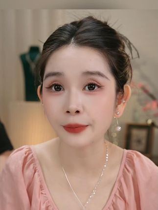 超闪锆石免摘耳钉秋冬新品气质百搭简约经典耳环#超闪锆石免摘 #耳饰耳钉 #耳饰耳钉气质百搭
