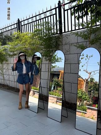 厂家活动,二十几块钱直接带回家 接着测试一下,喜欢的点开看看吧#镜子 #穿衣镜 #全身镜 #落地镜 #工厂自产自销