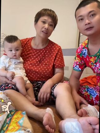 北京同仁堂老北京艾草足贴家用正品脚贴 睡前贴 早上揭 56贴/盒
