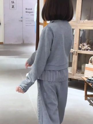 女童套装秋装中大童春秋季2025新款洋气秋款女孩时尚儿童两件套潮#女童套装 #春秋新款 #儿童时尚 #洋气两件套 #女童秋装