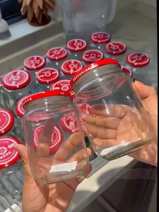 有了这个#胡椒粉研磨器 真的太方便了!不仅可以研磨胡椒,加厚 的玻璃材质结实耐用#手动研磨器 #胡椒研磨器304不锈钢 #研磨机 #研磨器