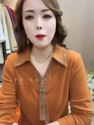 #翻领纯色烫钻小衫 2025秋季时尚洋气新款简约翻领纯色烫钻百搭显瘦长袖T恤小衫上衣 #显瘦遮肉 #洋气减龄 #秋冬新款