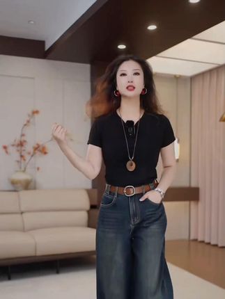 衣物是半成品,你的温度赋予它完整 #复古蓝牛仔裤 #秋季新款 #港风穿搭 #宽松显瘦 #高品质女裤