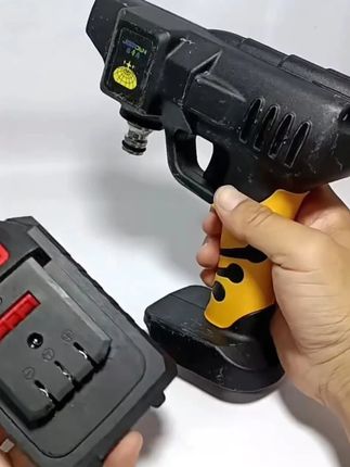 大艺款电池转换牧田款电动锂电池互换转换器转接头连接器配件#维修 #电动车维修 #高性能实用工具 #电池转接头 #电扳手转接头