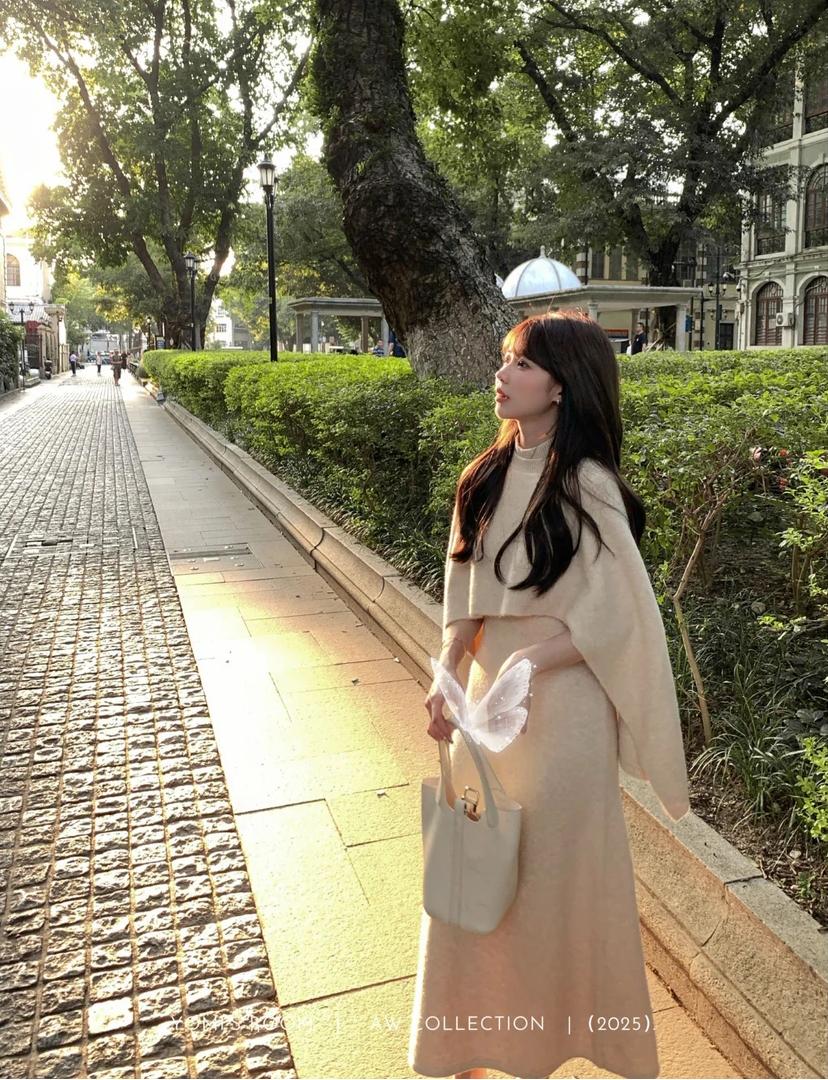 #连衣裙 #针织衫女 #秋冬穿搭 #小个子穿搭 #穿搭日记