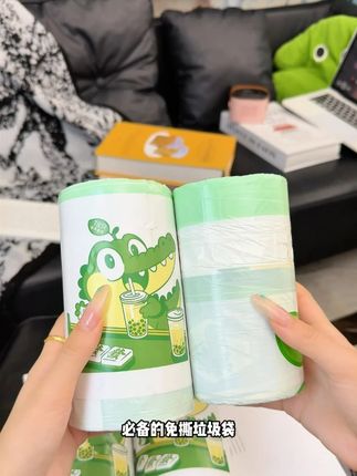 学生宿舍的福利来了 必备免撕垃圾袋 加大加厚一抽一个超方便#垃圾袋 #购物分享 #便宜好物 #划算 #免撕垃圾袋