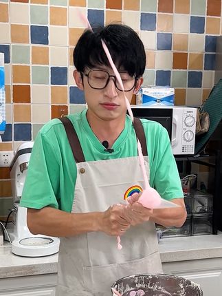 青岛大姨张大霞