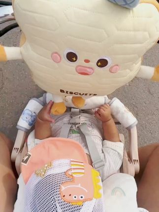 #在抖音入手的好东西 #人类幼崽的日常 #养娃日常 #防撞垫 #座椅防撞垫 电动车防撞垫儿童宝宝电车座椅防撞护头枕通用婴儿加厚防撞头神器