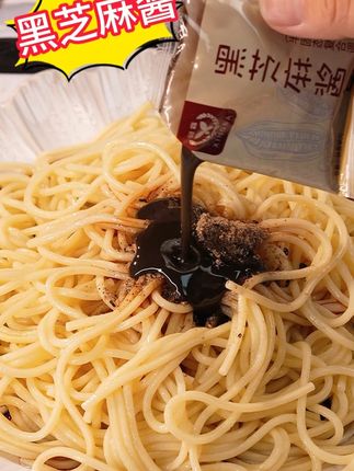 一包面七包料! #营养宵夜 #拌面 #美食 #热干面 #早餐