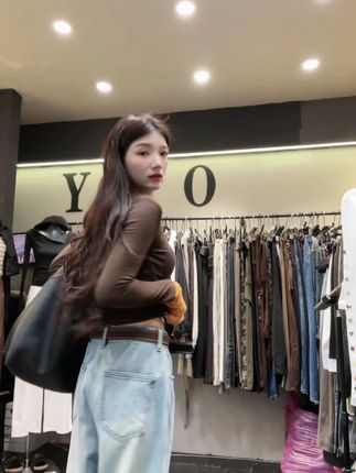 YOYO自制【秋日暖棕】#显瘦穿搭 #穿搭 #初秋穿搭