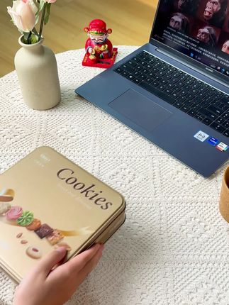 追剧的时候总想吃点什么,来看看悠享时家的这款缤盈曲奇 #黄油曲奇 #下午茶 #伴手礼 #追剧吃