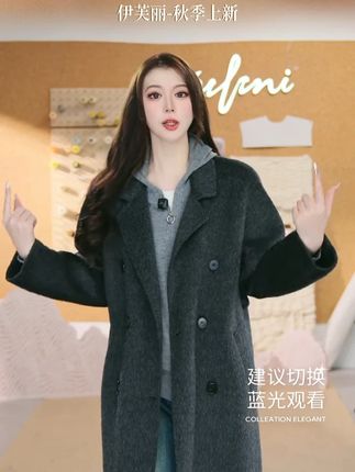 低调,但无法忽视。 #伊芙丽女装 #骆驼绒大衣