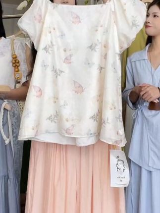 【大码女装2025春夏爆款宽松甜美短袖碎花减龄穿搭气质阔腿裤裙套装】#2025春夏爆款 #宽松甜美 #碎花减龄