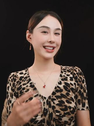 时尚葫芦纯银耳坠 #饰品分享 #纯银饰品 #耳饰 #饰品搭配