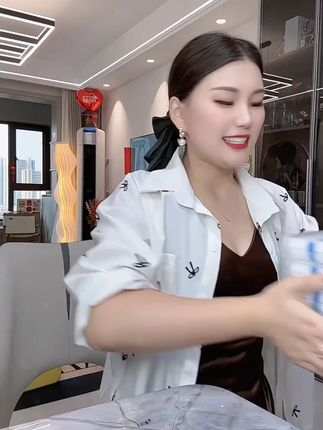 画身上可以擦掉的#丙烯马克笔 开学季来活动了 趁着划算给俩孩子囤几盒 开学就要用了#超便宜超划算 #开学必备 #儿童绘画 #马克笔绘画