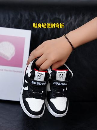 性价比之选!巴布豆童鞋兼顾安全舒适,价格亲民,比进口品牌更划算。#童鞋 #童鞋好物推荐 #品牌童鞋 #新鞋到了 #百搭鞋子