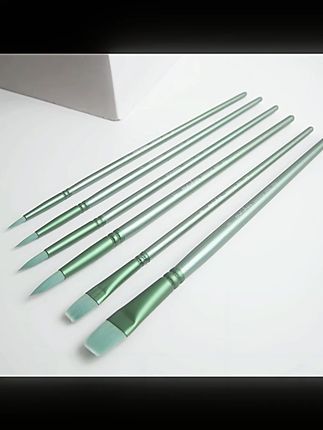 麦绘数字油画笔套装尼龙毛专业水彩笔美术学生专用绘画圆头平头#数字油画笔 #麦绘画笔 #水彩笔套装 #绘画工具 #美术用品