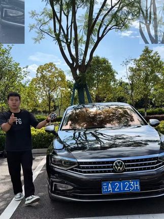 大众原车电瓶裸露在外,很不安全 直接安排这个电瓶保护盖,放尘防腐蚀防止电瓶老化。 #电瓶保护盖#大众 #大众原车电瓶裸露在外很不# 直接安排这个电瓶保护盖放 #电瓶保护盖