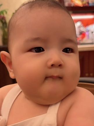 三宝这小脸蛋儿真是绝了 #混血宝宝 #萌娃