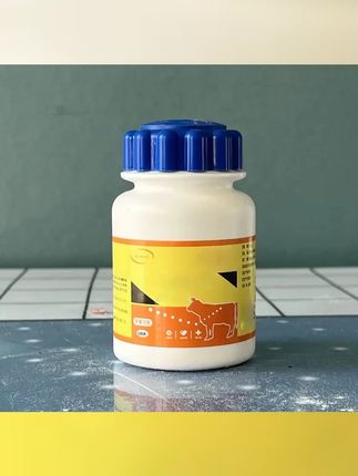 吡喹肝脑屠绦 规格0.2 100片 瓶 痱子添加剂养殖可用工厂品质 #农村养牛 #养殖业专业户 #养殖场专用 #吡喹酮片 #养牛人