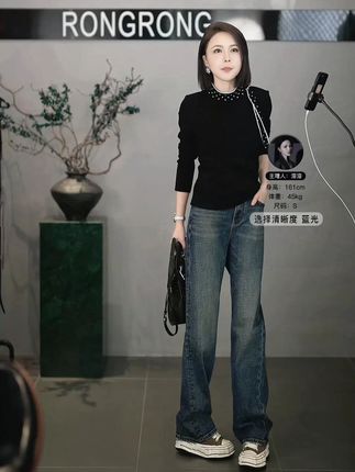 溶溶【美式牛仔】RONGRONG 高腰定制双工艺洗水显瘦直筒牛仔裤。#女装#溶溶rongrong#晒出你的出片ooteed穿搭#品质女装#穿出高级感