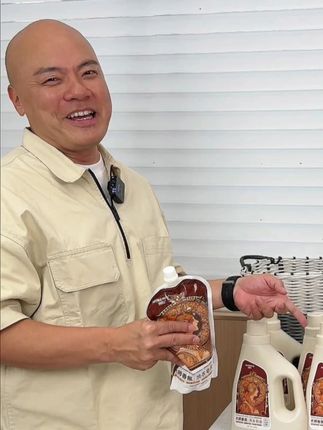 倒少少就起泡,够力,洗埋袜子裤,都好干净! #洗衣液