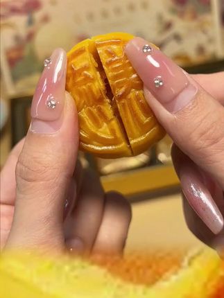 流心奶黄月饼广式月饼休闲糕点零食 #奶黄月饼 #糕点 #零食 #广式月饼