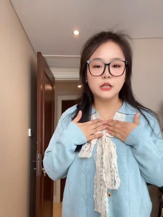 系带蝴蝶结V领毛衣开衫洋气秋季针织衫女 #ootd穿搭#谁穿谁好看系列#今天穿什么#穿出高级感#女装👚