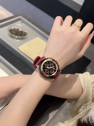 老婆不图金银财宝,就图这块好看的情侣手表,一人一个更幸福z#腕表分享 #礼物推荐 #手表推荐
