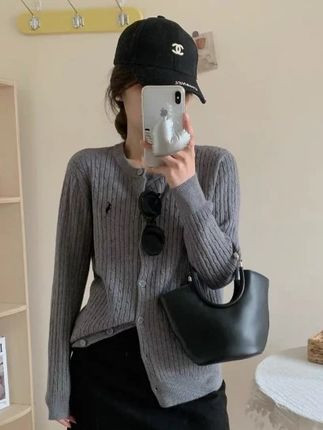 藏青色小马显瘦百搭外搭开衫宽松秋冬长袖针织衫外穿针织长袖上衣 #ootd穿搭 #小个子女生 #显瘦 #小众设计感 #时髦精
