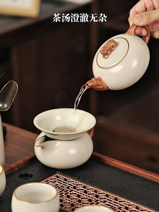 壶嘴出水流畅,茶杯握感舒适,泡茶待客都体面#汝窑茶具 #茶具套装 #唐丰汝窑貔貅茶具套装