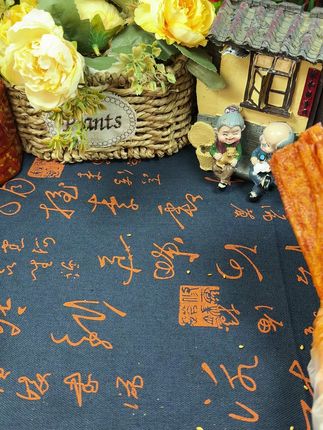 当年在广东打工认识的湖南仔,他推荐给我的辣片,他说还是湖南的辣片好吃又下饭。#辣条 #无辣不欢 #追剧小零食吃货必备