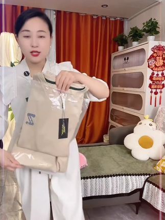 夏天男士都爱穿的#休闲套装 #时尚减龄 #面料舒适透气 #运动套装 #超便宜超划算
