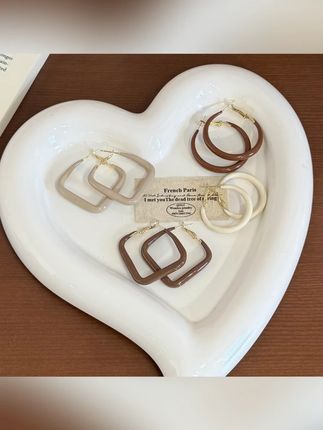 铜合金树脂耳饰 高级感大圆圈素圈耳钉女爆款百搭简约耳饰#耳饰推荐 #女款耳钉 #简约时尚 #爆款耳饰 #百搭配饰