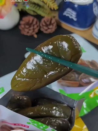 个头肥大,清脆爽口,不能吃辣别怕,葱油酱油的味道,很入味,香辣咸口#辣椒 #泡椒