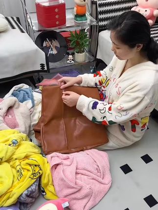 美式收纳坐墩皮质蒲团卧室收纳袋懒人凳人造皮收纳换鞋凳防水防刮#美式坐墩 #收纳好物 #防水防刮 #卧室用品 #懒人凳