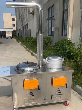 优质不锈钢铝锅,搭配柴火双灶,适合农村使用。大火力,烹饪快,耐用结实,让你的厨房更高效。#不锈钢柴火灶 #柴火灶 #可移动柴火灶 #柴火双灶