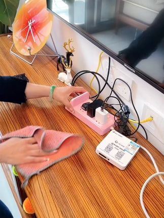 wifi路由器收纳盒电视机顶盒置物架插座电线整理神器无线光猫放置#路由器收纳盒 #电线整理 #机顶盒置物架 #收纳神器 #家居整理