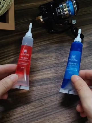 渔轮保养专用油路亚水滴轮适用鼓轮轴承保养油齿轮润滑脂套装#渔轮保养专用油 #润滑脂 #齿轮润滑脂 #渔轮润滑脂 #齿轮润滑脂套装
