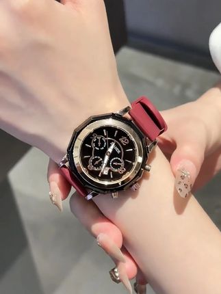 总要和爱人戴块手表吧、因为它的浪漫表语:以我之爱冠你腕间,时间教我,认真爱你,想和你浪漫一生,琴瑟和鸣t#手表推荐 #礼物推荐 #手表控