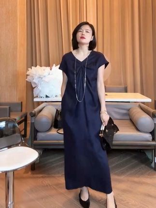 TANTAN 显瘦气质简约纯色连衣裙1906 #连衣裙 #穿出高级感 #简约穿搭 #显瘦穿搭 #气质连衣裙