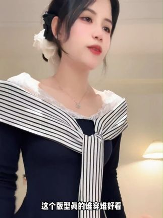 秋季纯欲ins风蕾丝拼接假两件不规则荷叶边上衣#品质女装 #显瘦 #辣妹穿搭 #时髦精 #荷叶边上衣