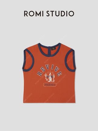 👕宝子们!“美式复古”背心来啦✨!做旧洗水棉料超软糯,复古印花撞色明线,无袖设计露肩超飒,两色显白,单穿叠穿都绝! #ootd穿搭 #穿搭 #品质女装 #时髦精 #背心