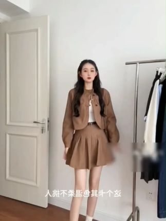 美拉德皮衣夹克百褶短裙两件套女春秋新款复古显瘦小个子时尚套装 #时髦精 #美拉德穿搭 #两件套女 #显瘦小个子两件套 #每日穿搭推荐